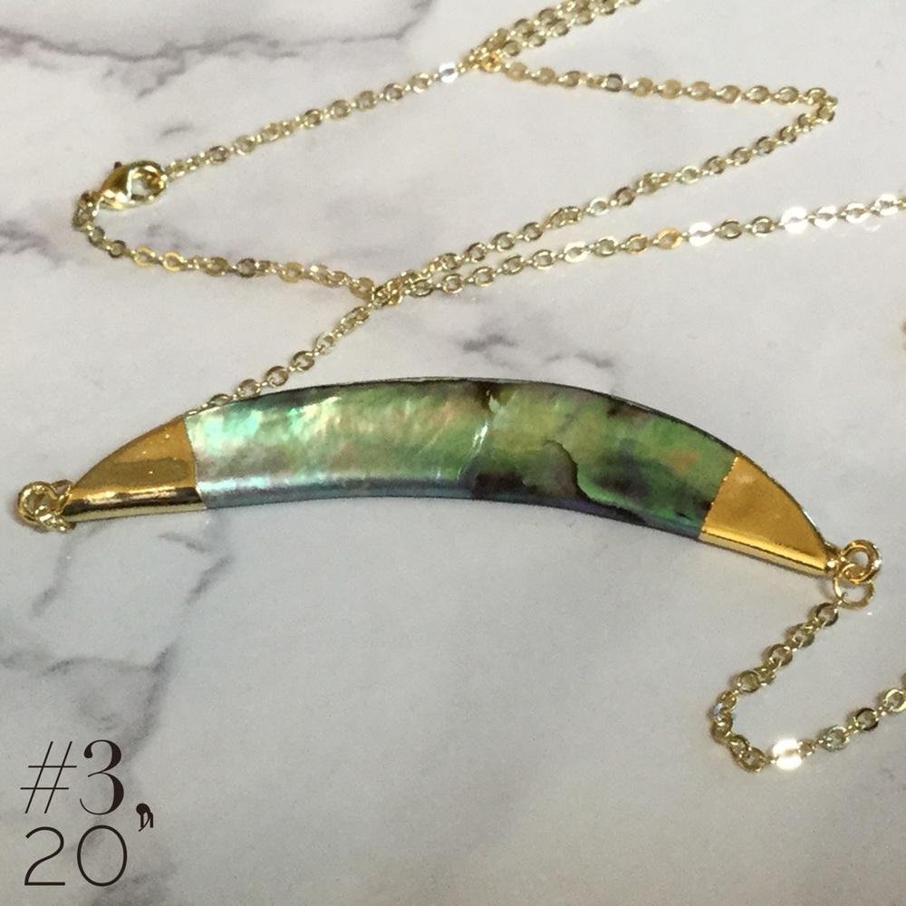 🆕Abalone/14K Crescent Pendant - Picture 7 of 7